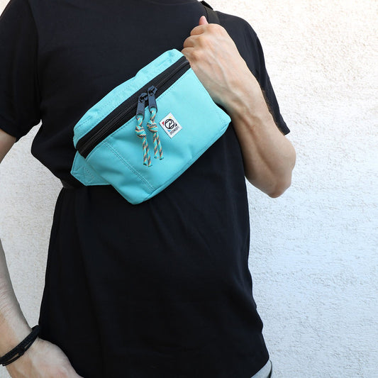 Mini Hip Pack Turquoise övtáska