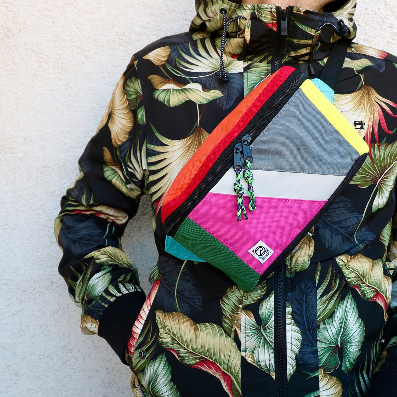 Hip Pack Magenta övtáska