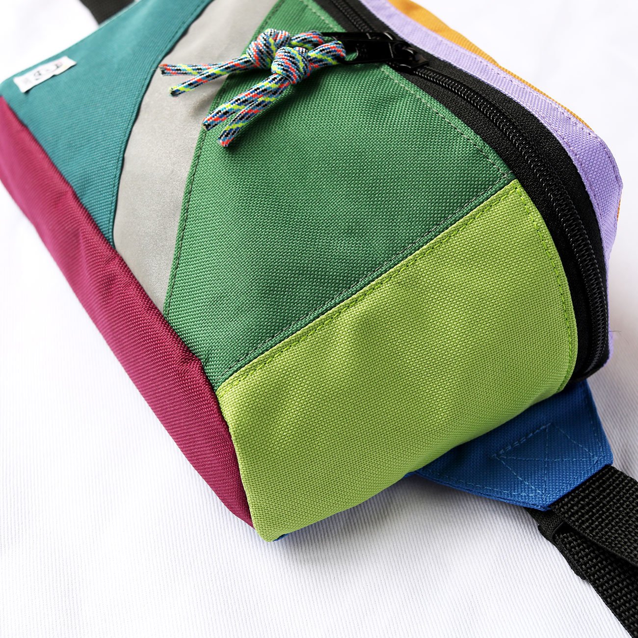 Hip Pack Petrol övtáska