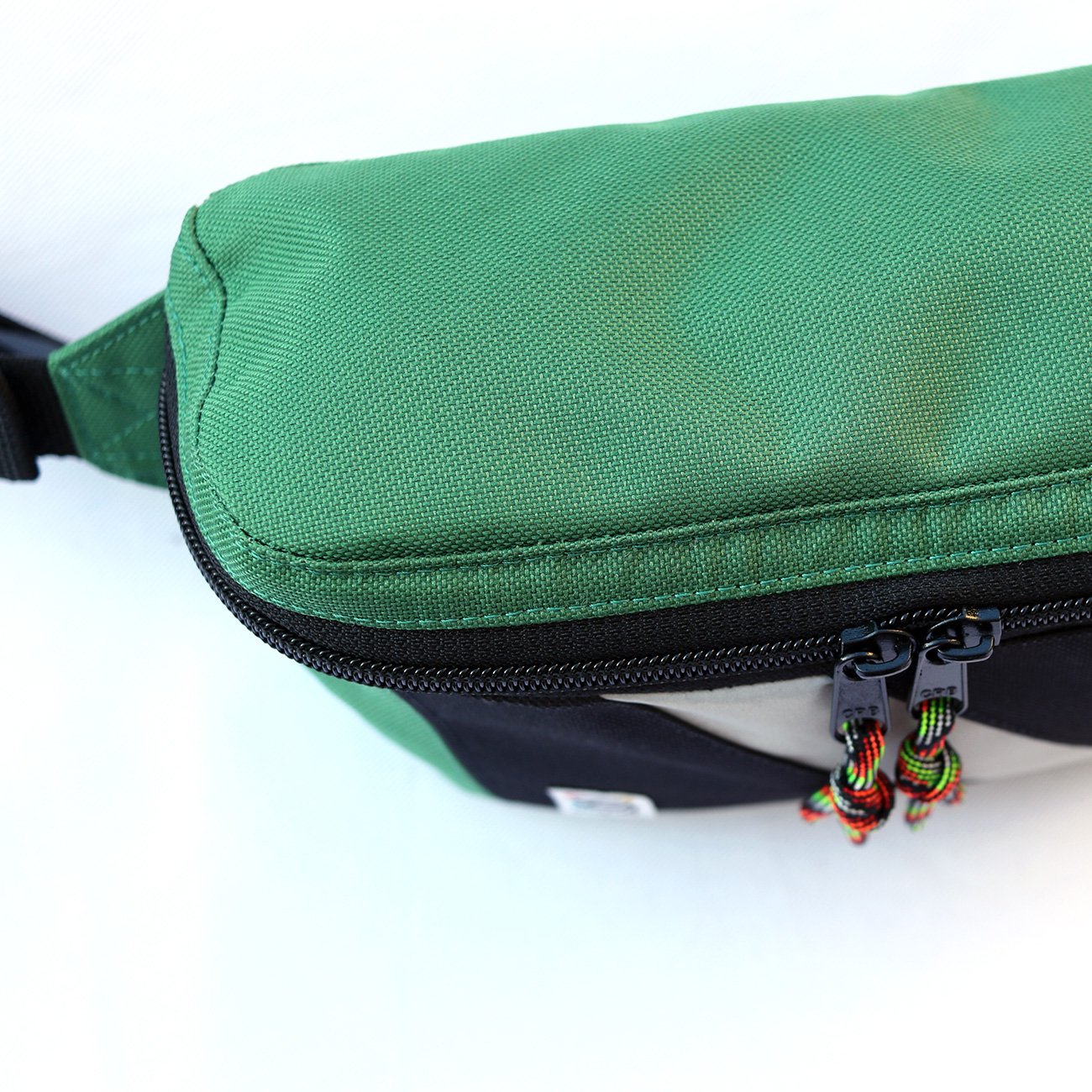 Hip Pack Green övtáska