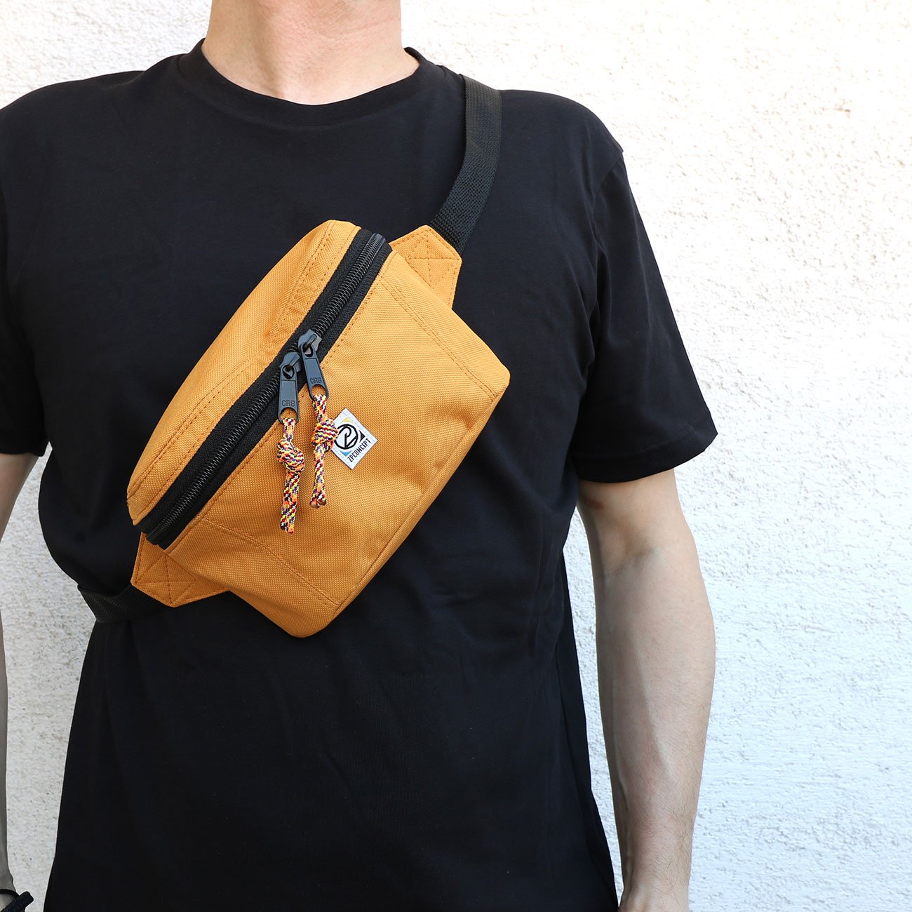 Mini Hip Pack Ochre övtáska