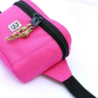 Mini Hip Pack Pink övtáska