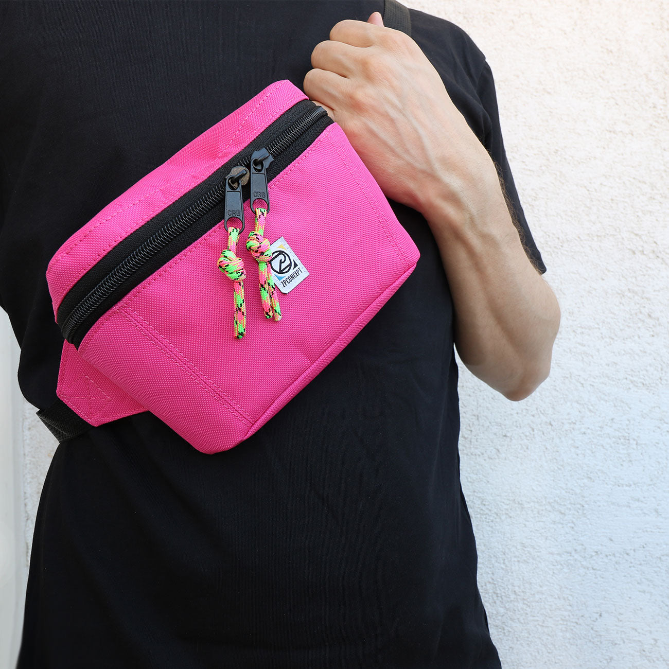 Mini Hip Pack Pink övtáska